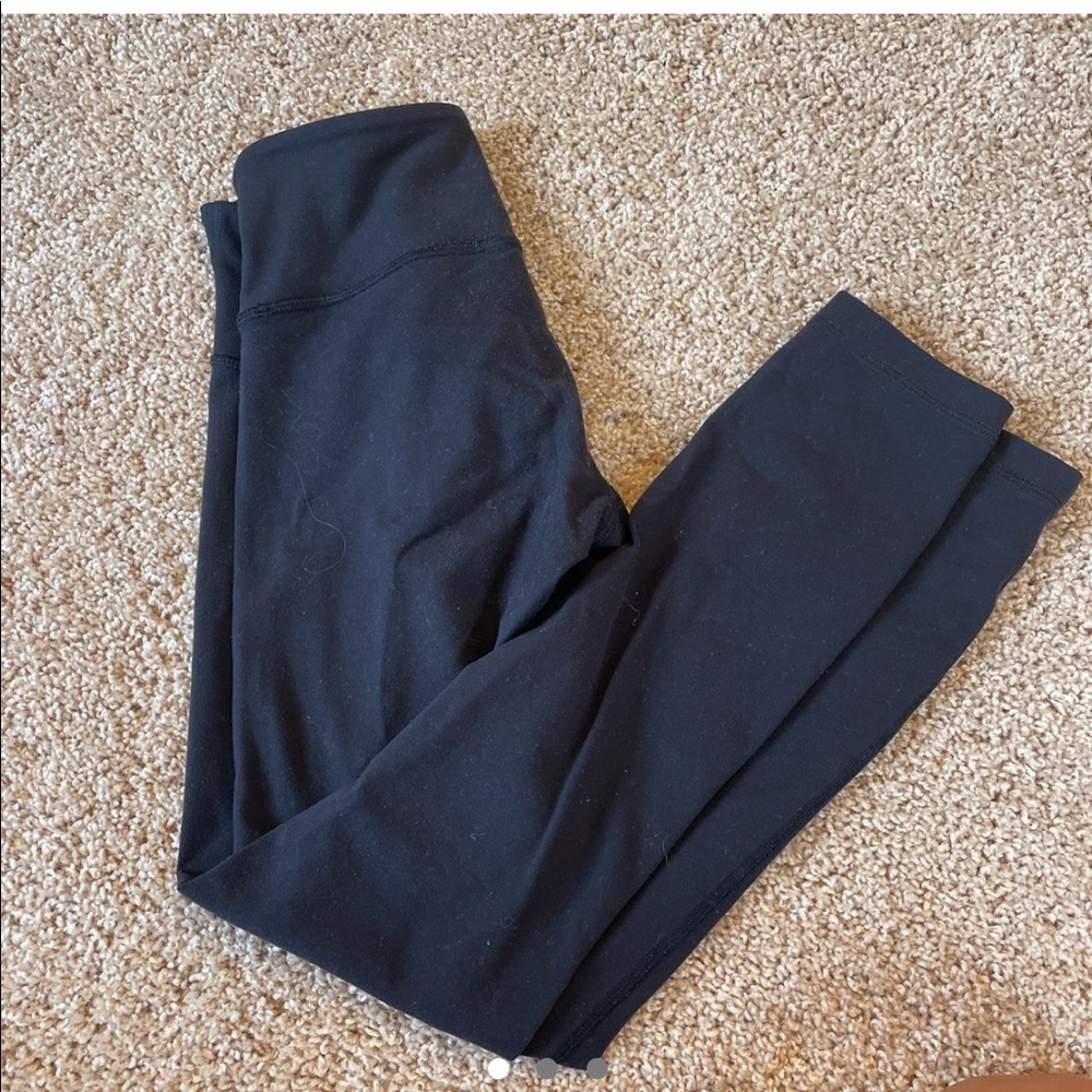 Black low rise wunder under